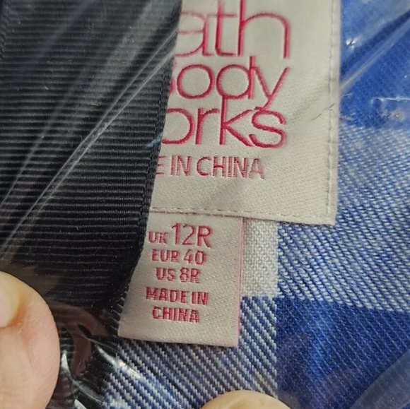 NWT Bath and Body Works Gingham Pajama Set - Picture 7 of 8